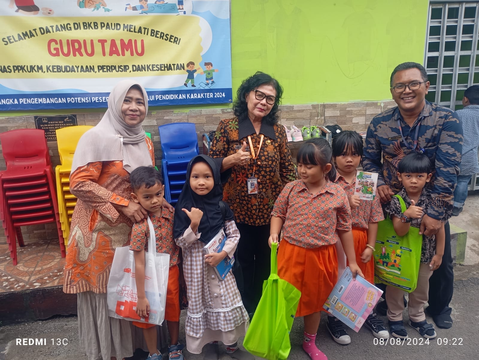 Wisata LiterAsyik X Guru Tamu Kota Administrasi Jakarta Timur Ke Melati Berseri